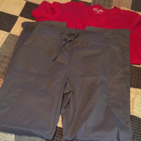 Butter Soft scrub set - Picture 4 of 4